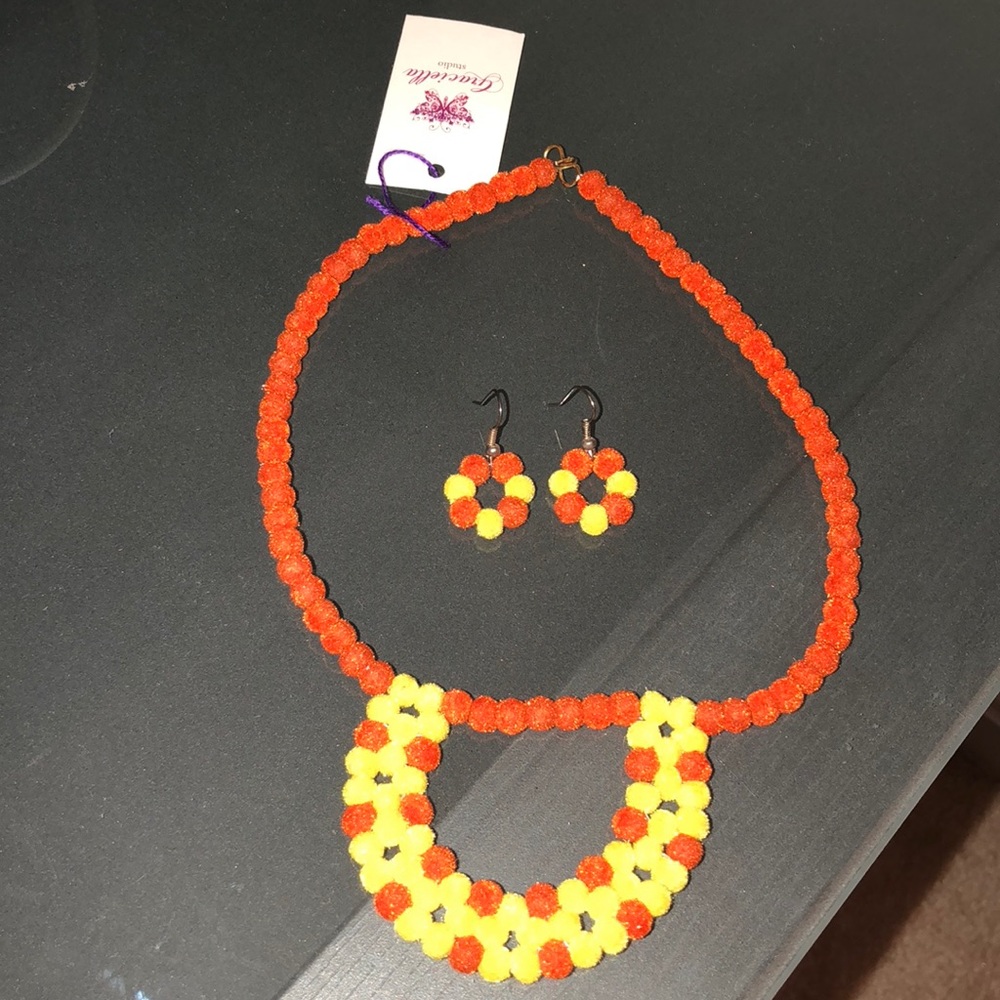Pom Pom necklace and earrings -NWT